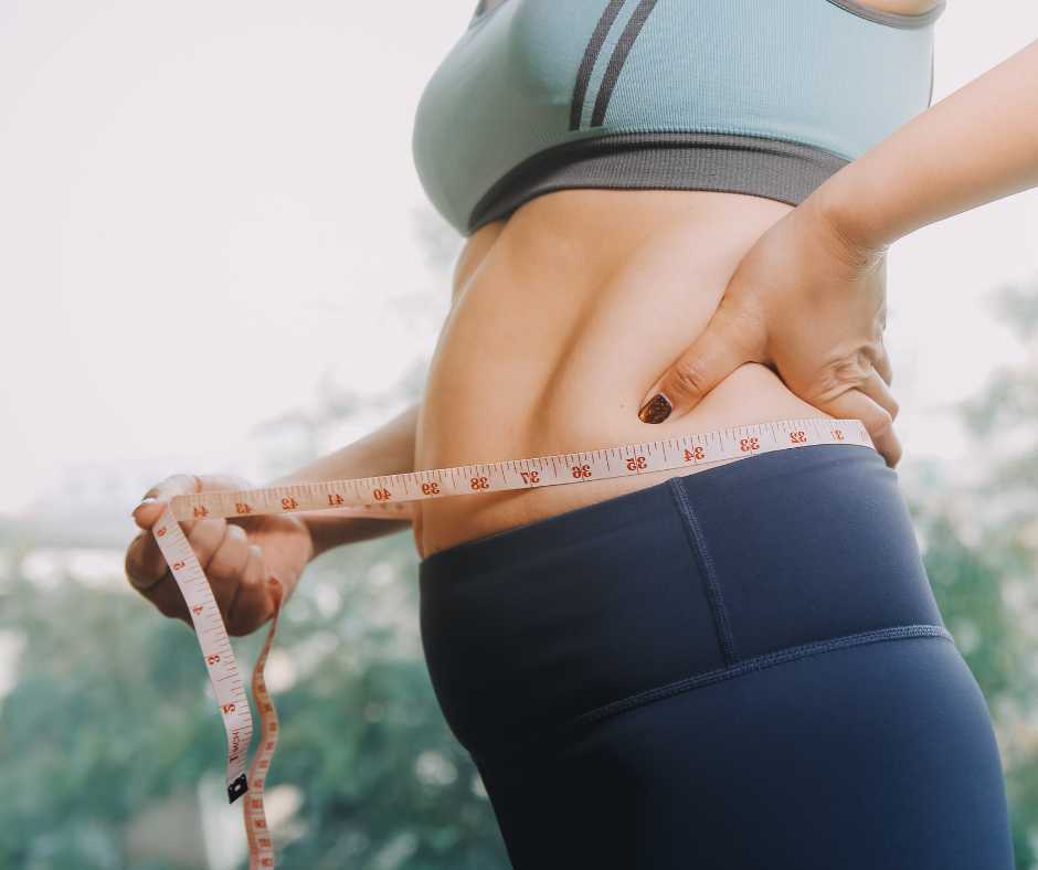 Gonfiore addominale serale e differenza tra grasso e gonfiore